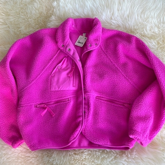 FREE PEOPLE FP MOVEMENT HIT THE SLOPES FLEECE JACKET! LIVING